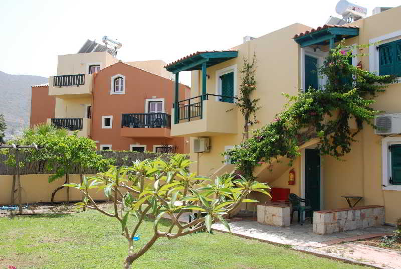 Golden Valentin Apartments