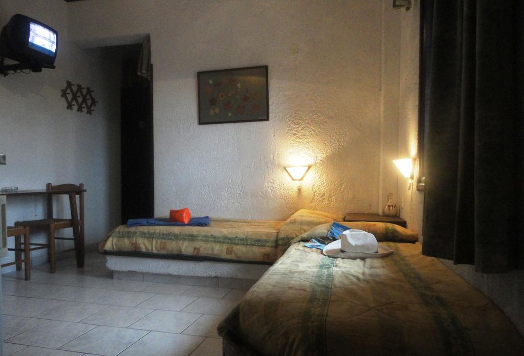 ILIOSTASI BEACH Apartments
