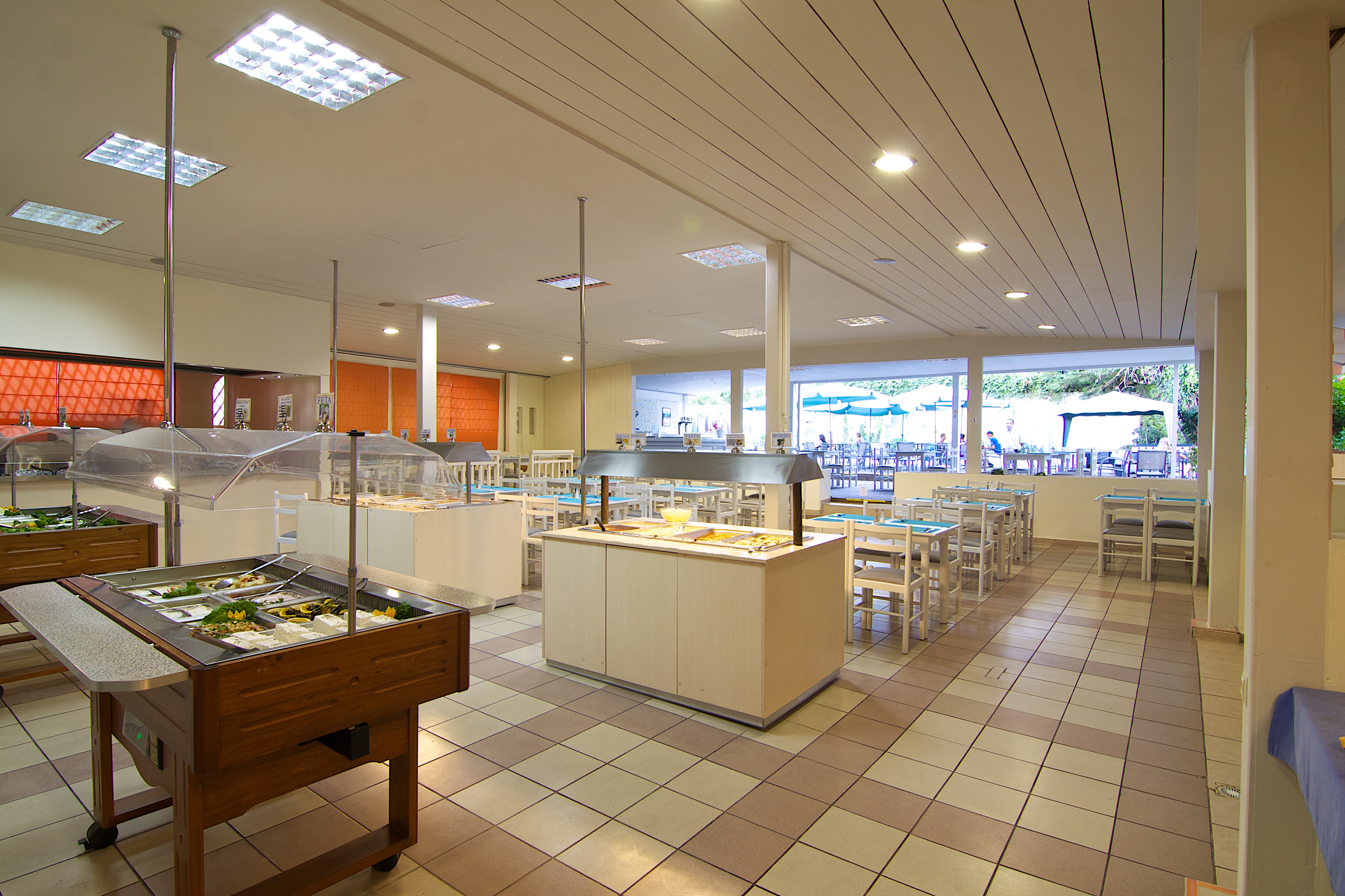 Iro Hotel - Adults Friendly