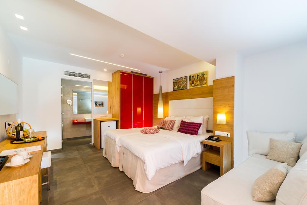 Kahlua Boutique Hotel