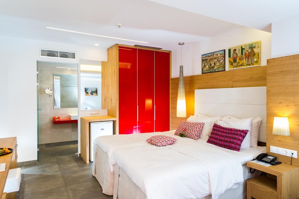 Kahlua Boutique Hotel