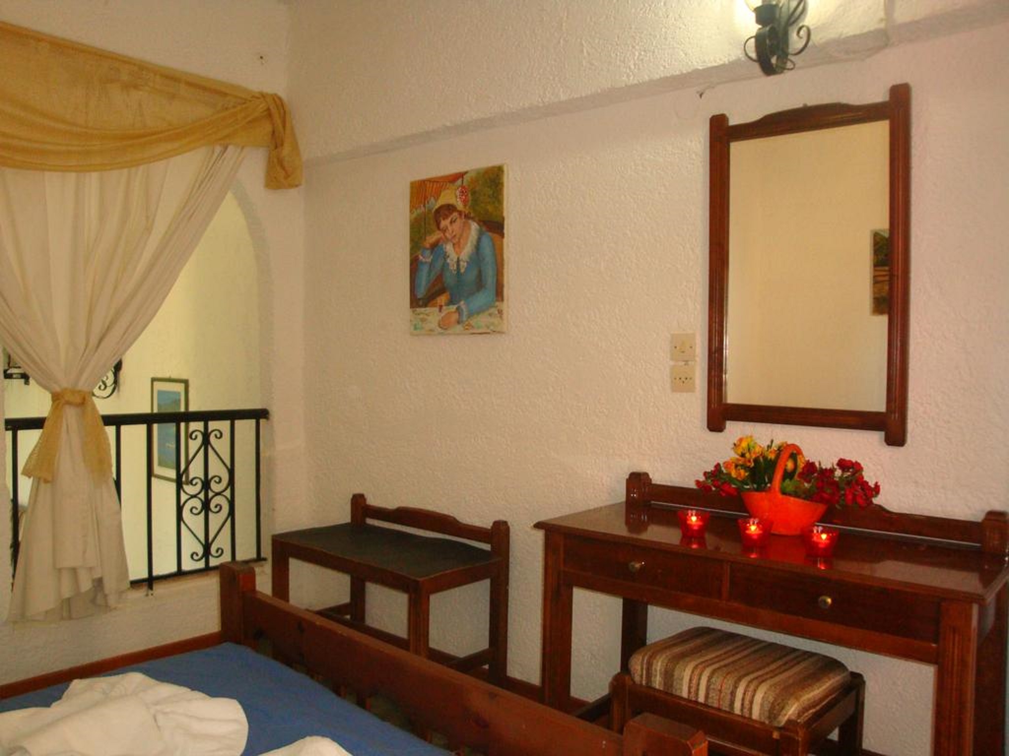 Maria Flora Apartments
