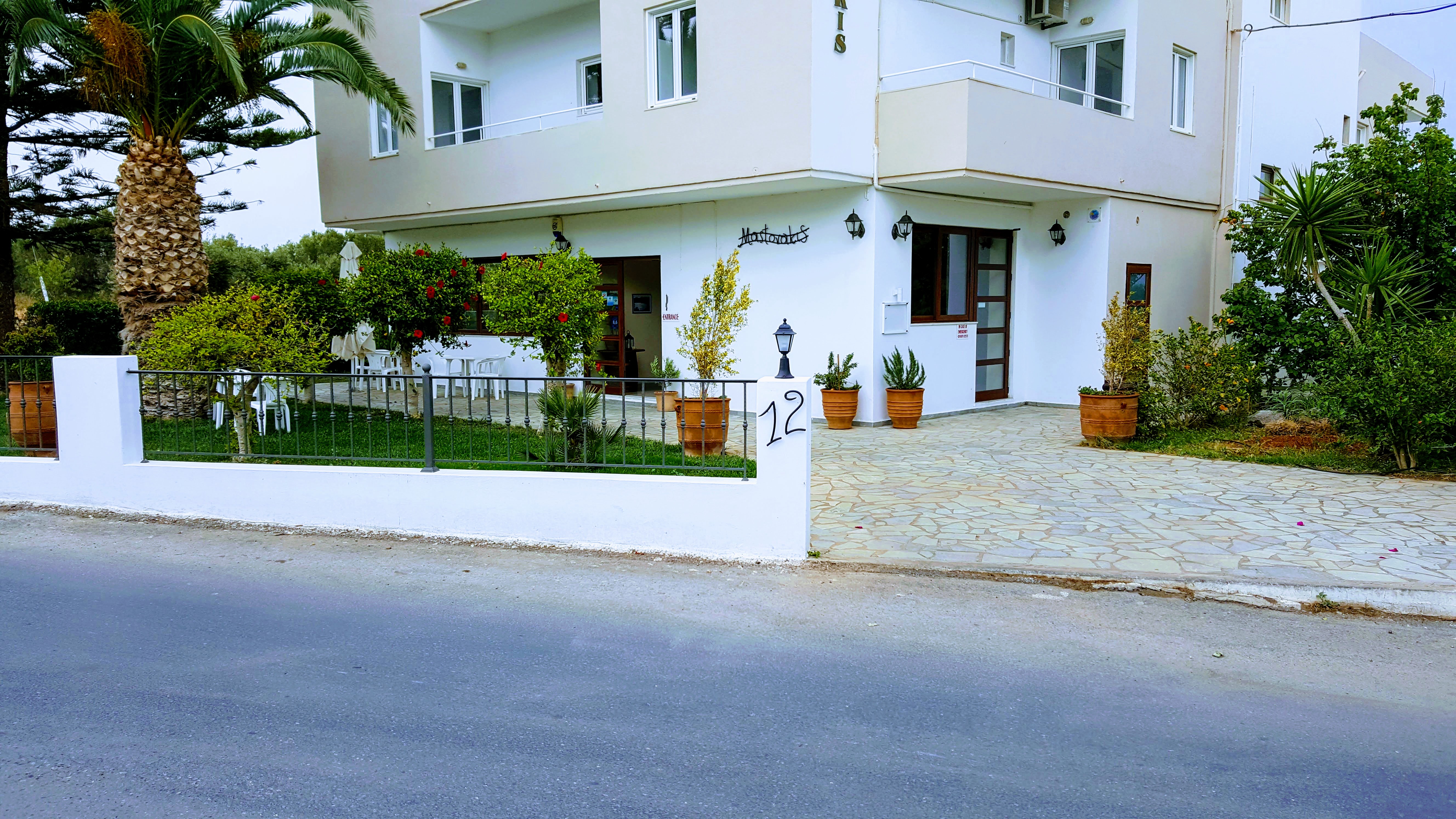 Mastorakis Hotel & Studios