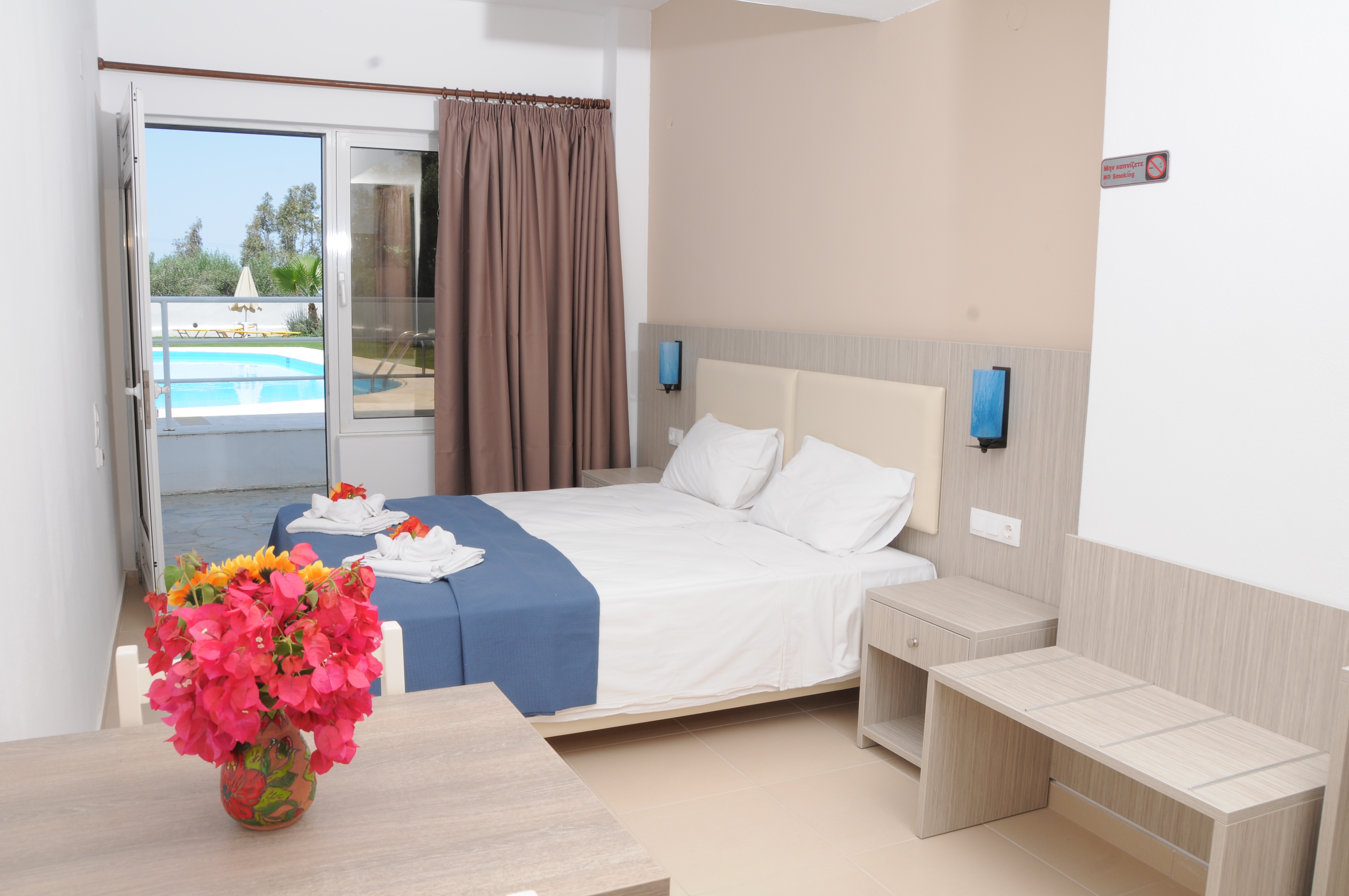Mastorakis Hotel & Studios