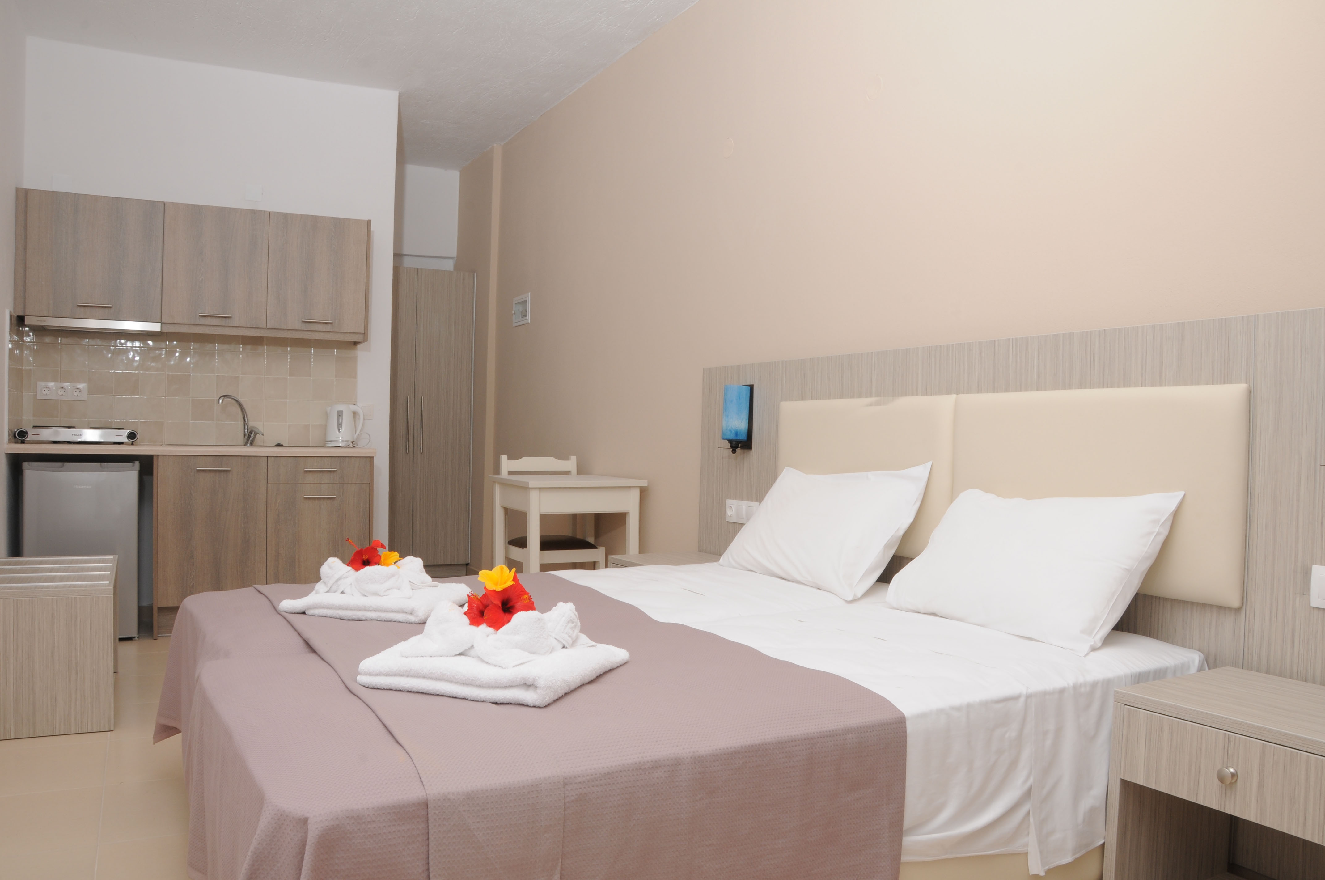 Mastorakis Hotel & Studios