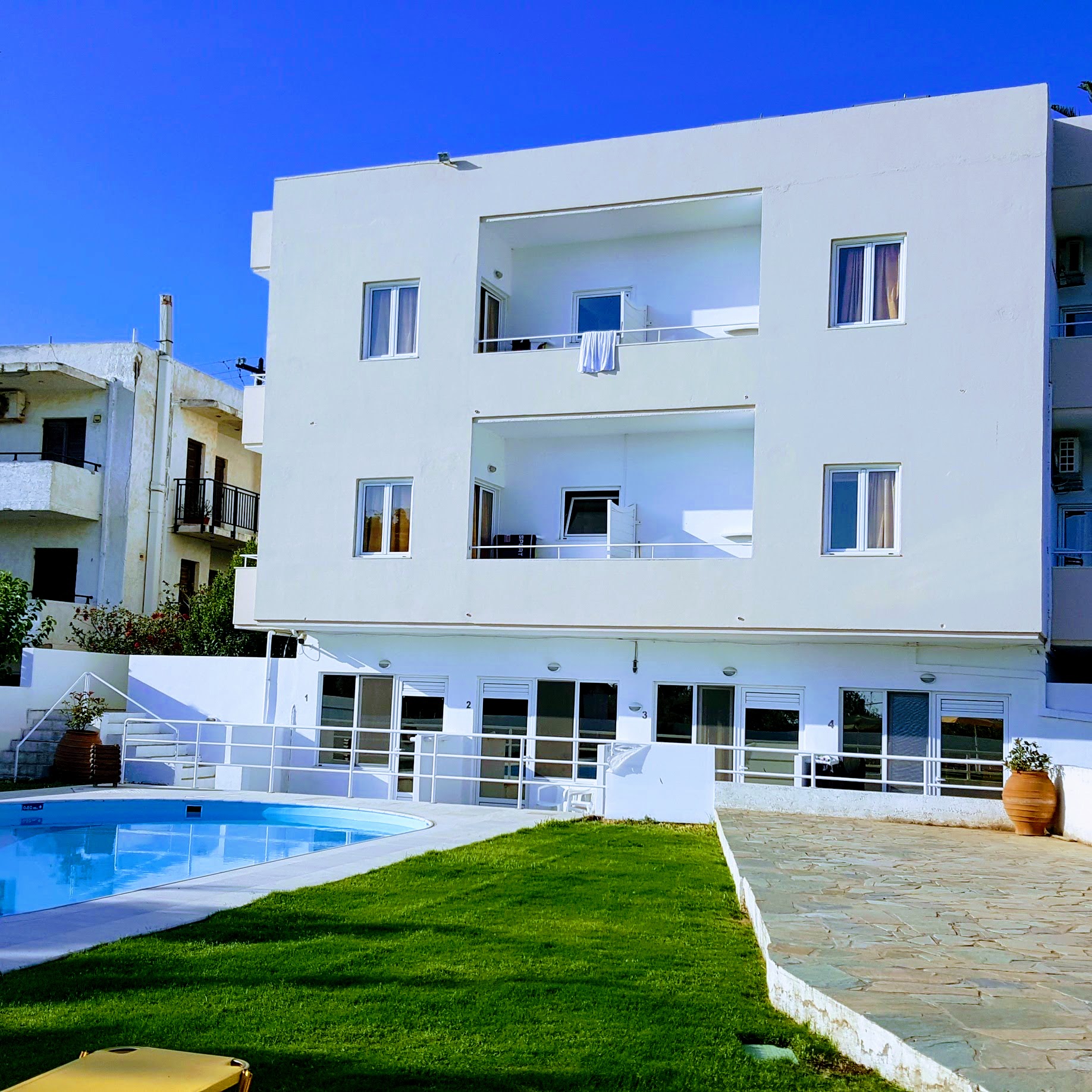 Mastorakis Hotel & Studios