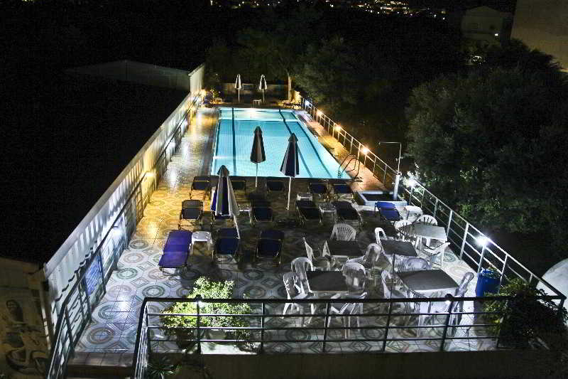 Nontas Apartments