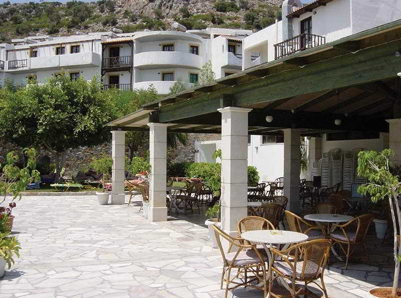 Semiramis Village Hotel
