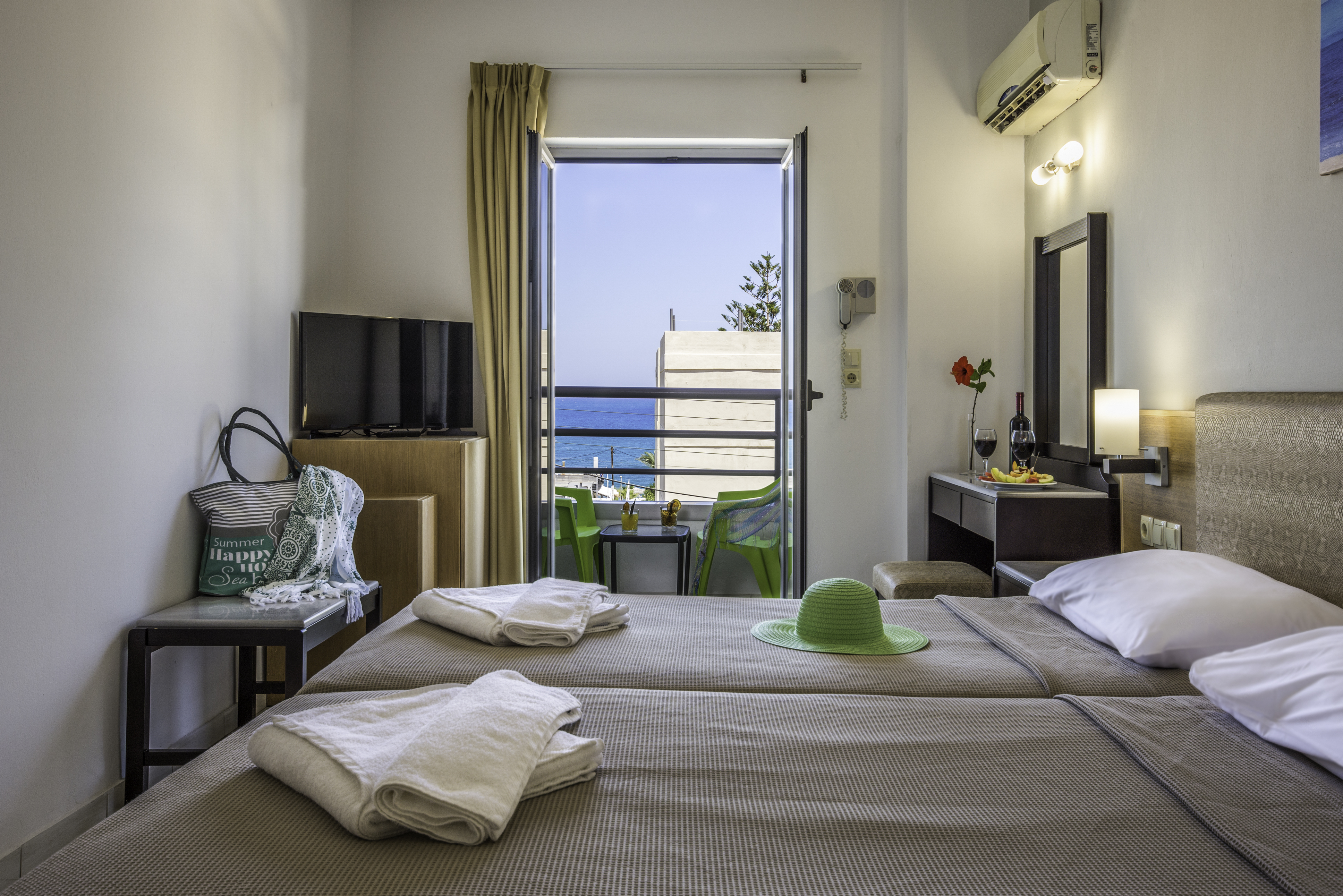 Sergios Hotel - Adults Friendly