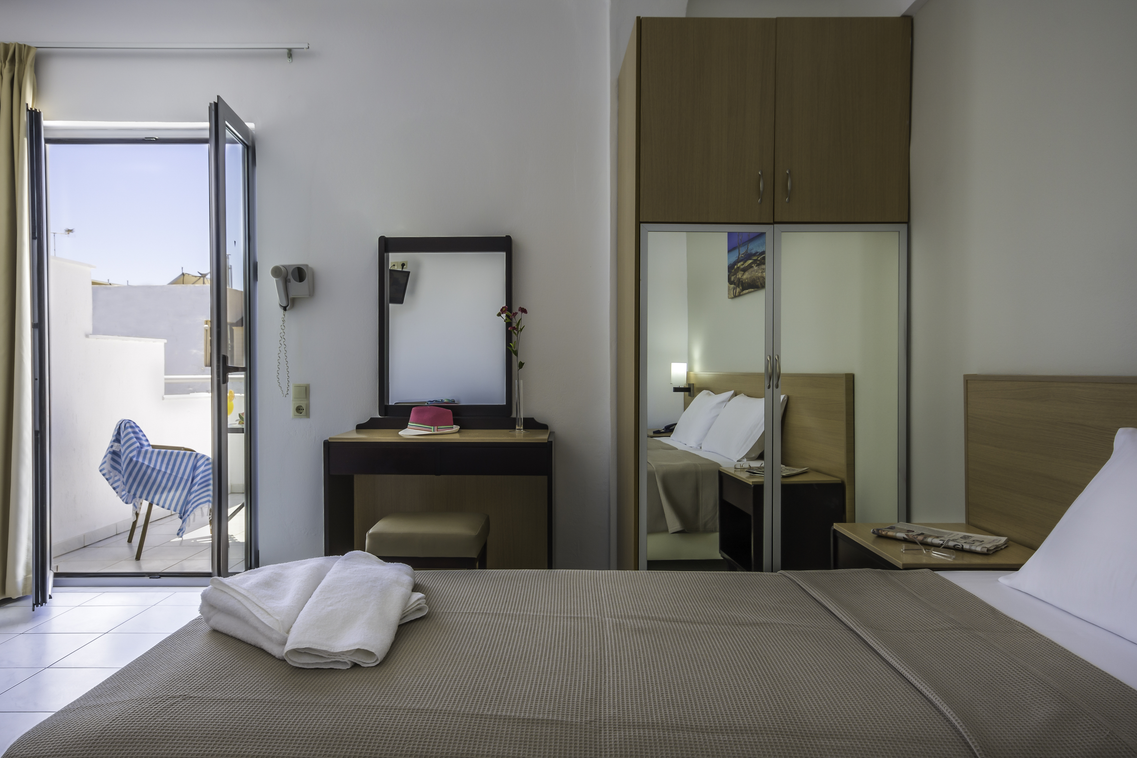 Sergios Hotel - Adults Friendly
