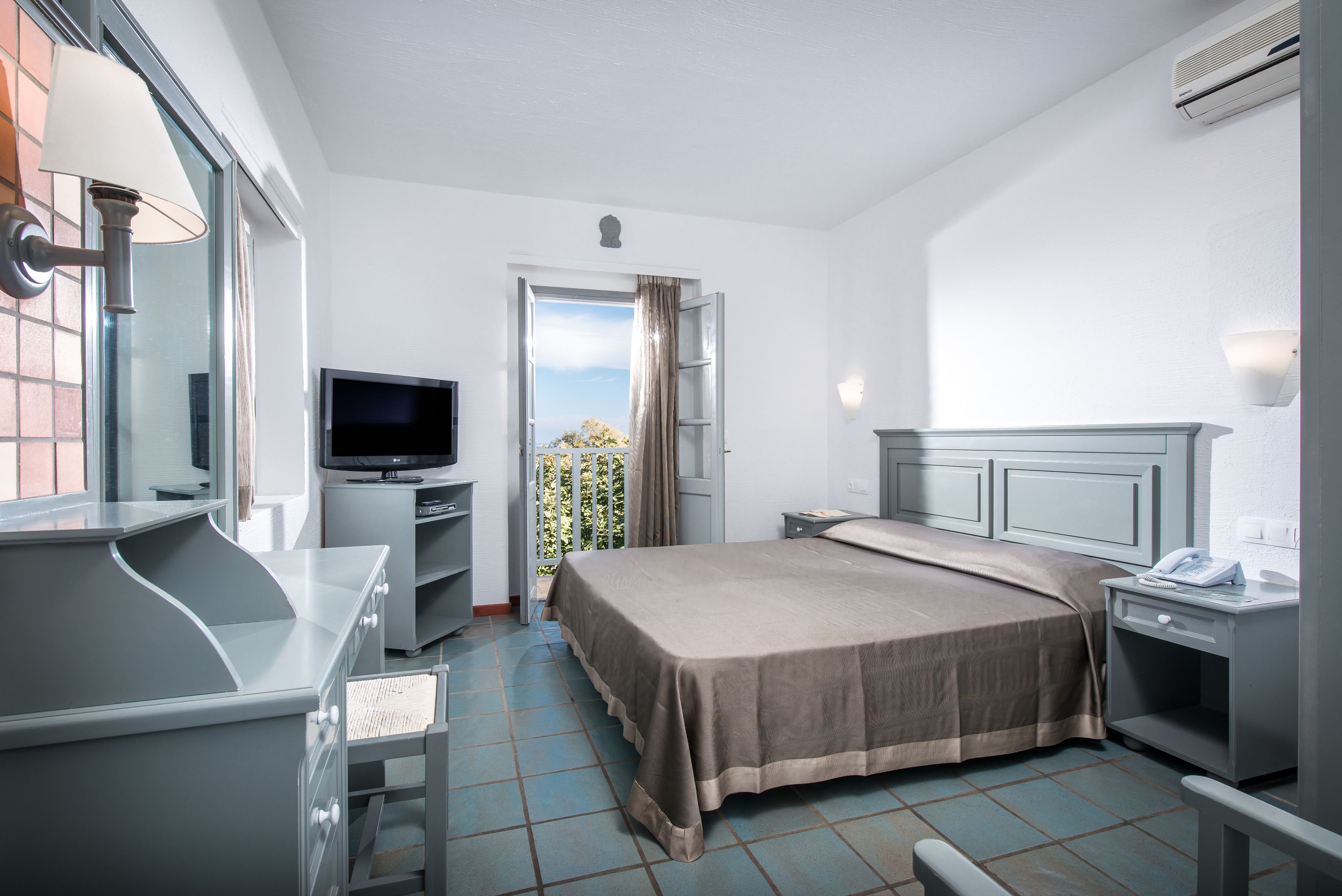 Silva Beach Hotel