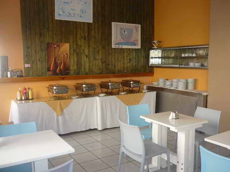 Simple Hotel Hersonissos Blue