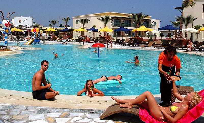 Star Beach Village & Waterpark