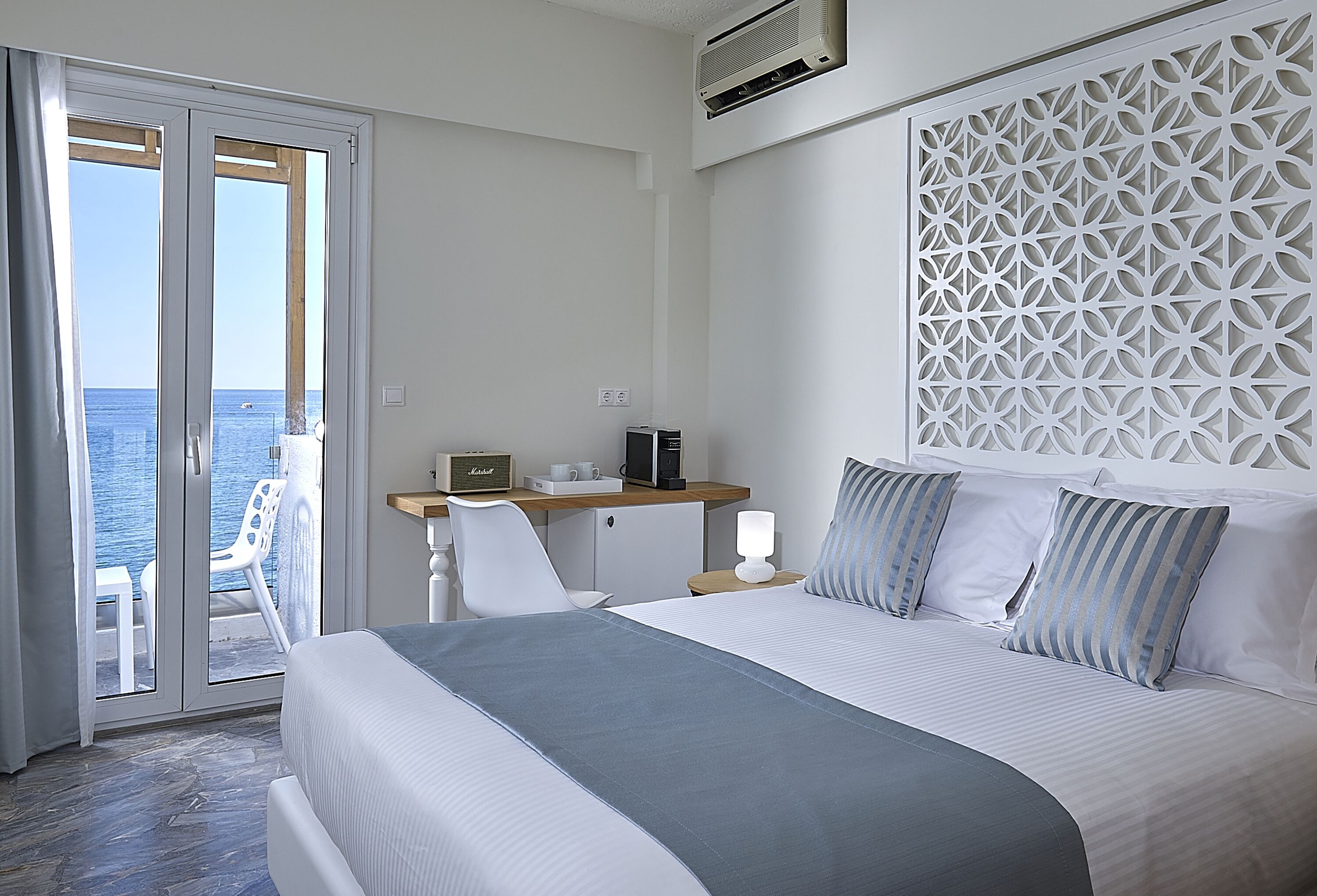 Vasia Boulevard Hotel