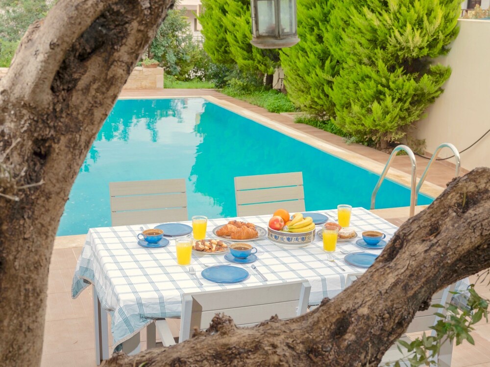 Villa Loukia