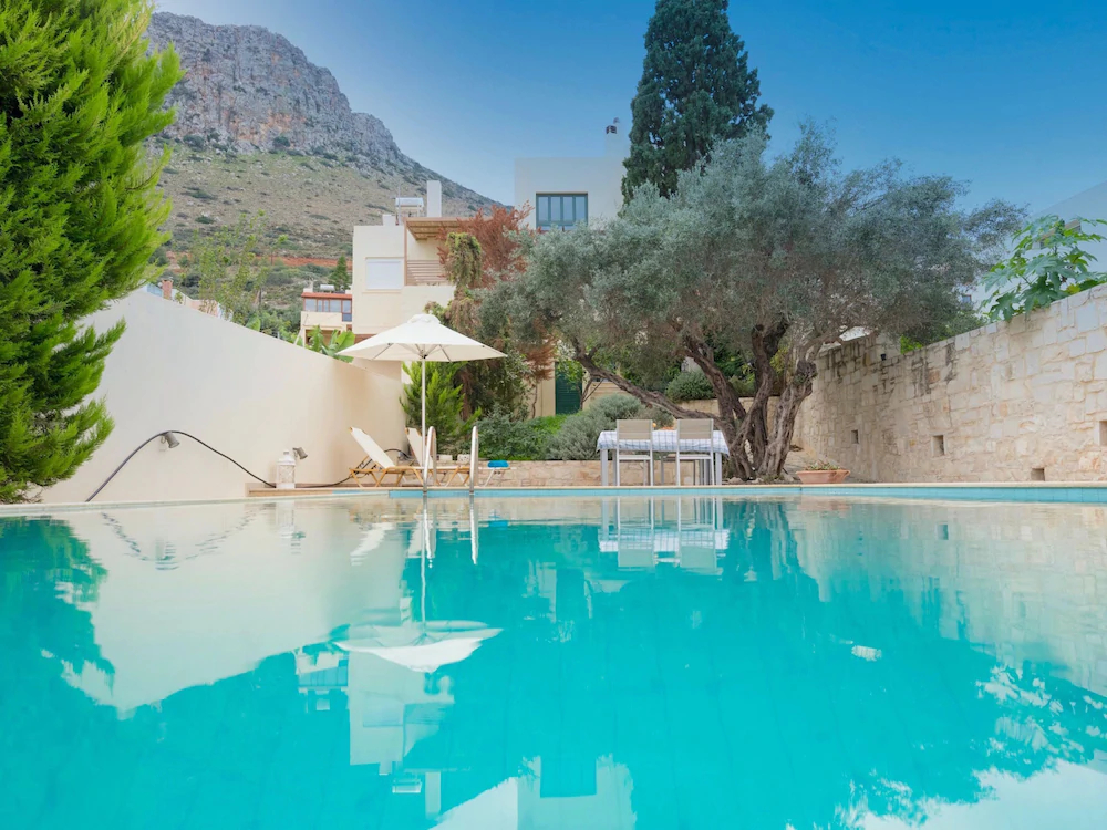 Villa Loukia