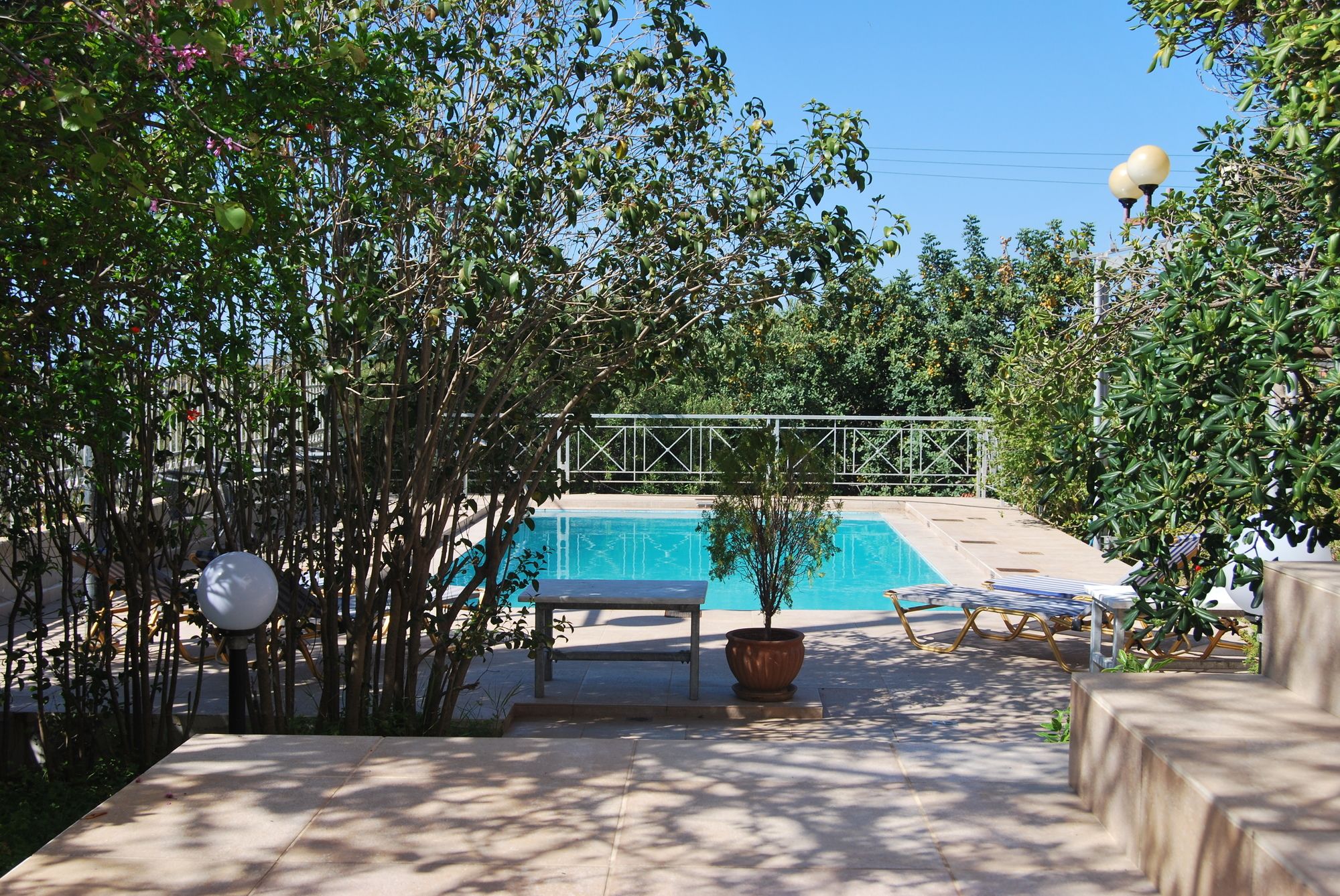 Chrysiida Luxury Suites