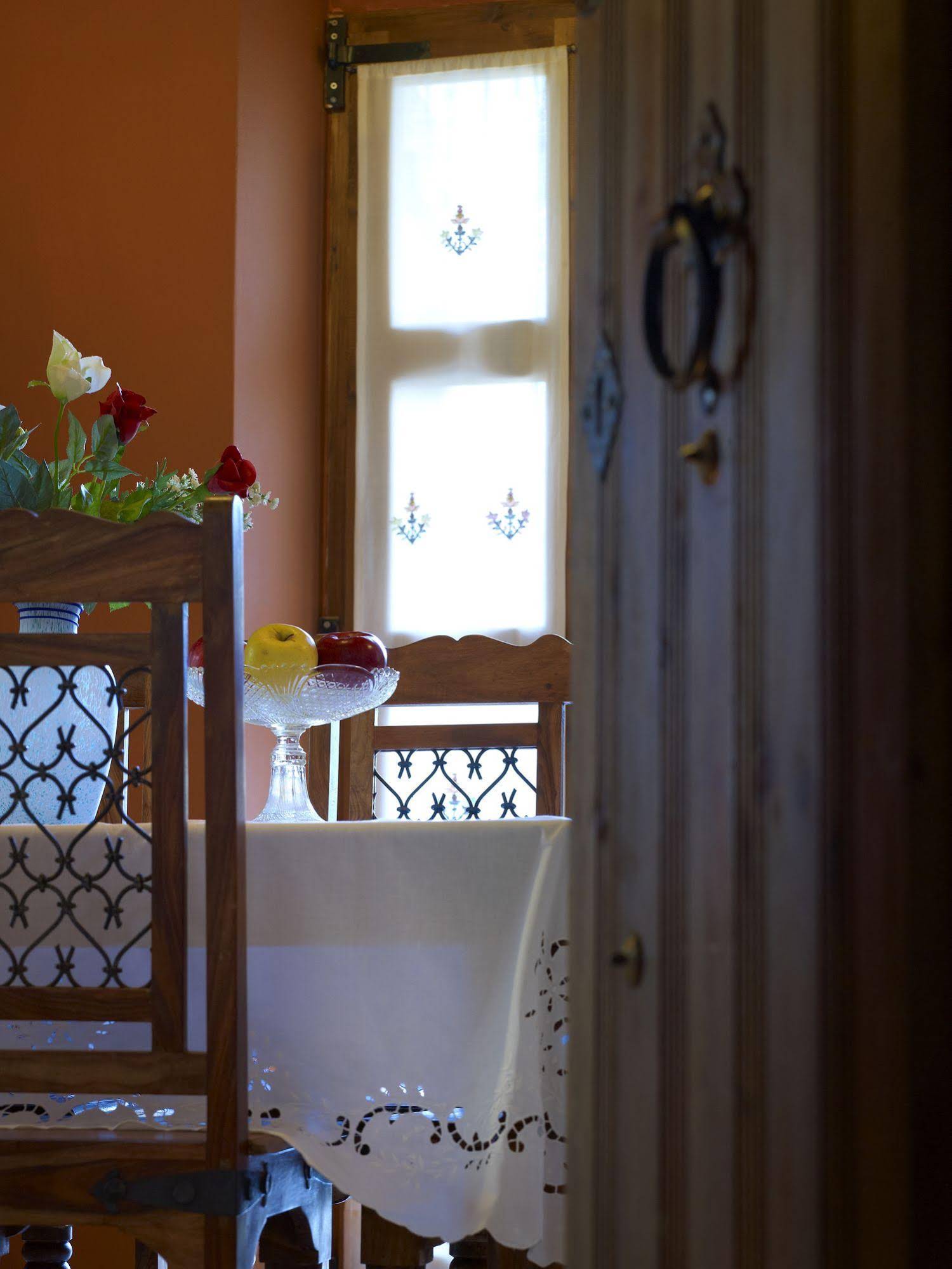 Traditional House Petronikolis