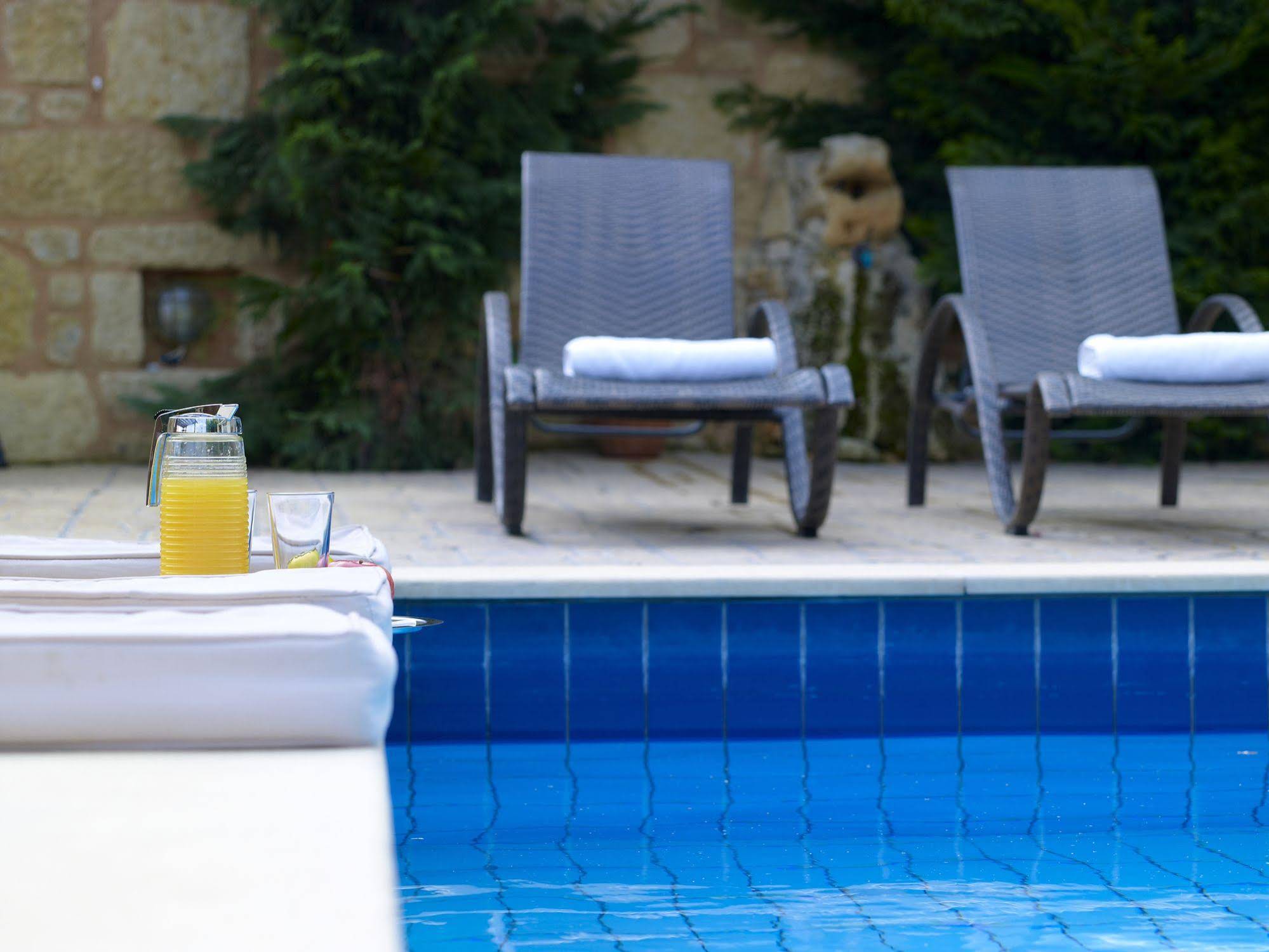 Traditional House Petronikolis