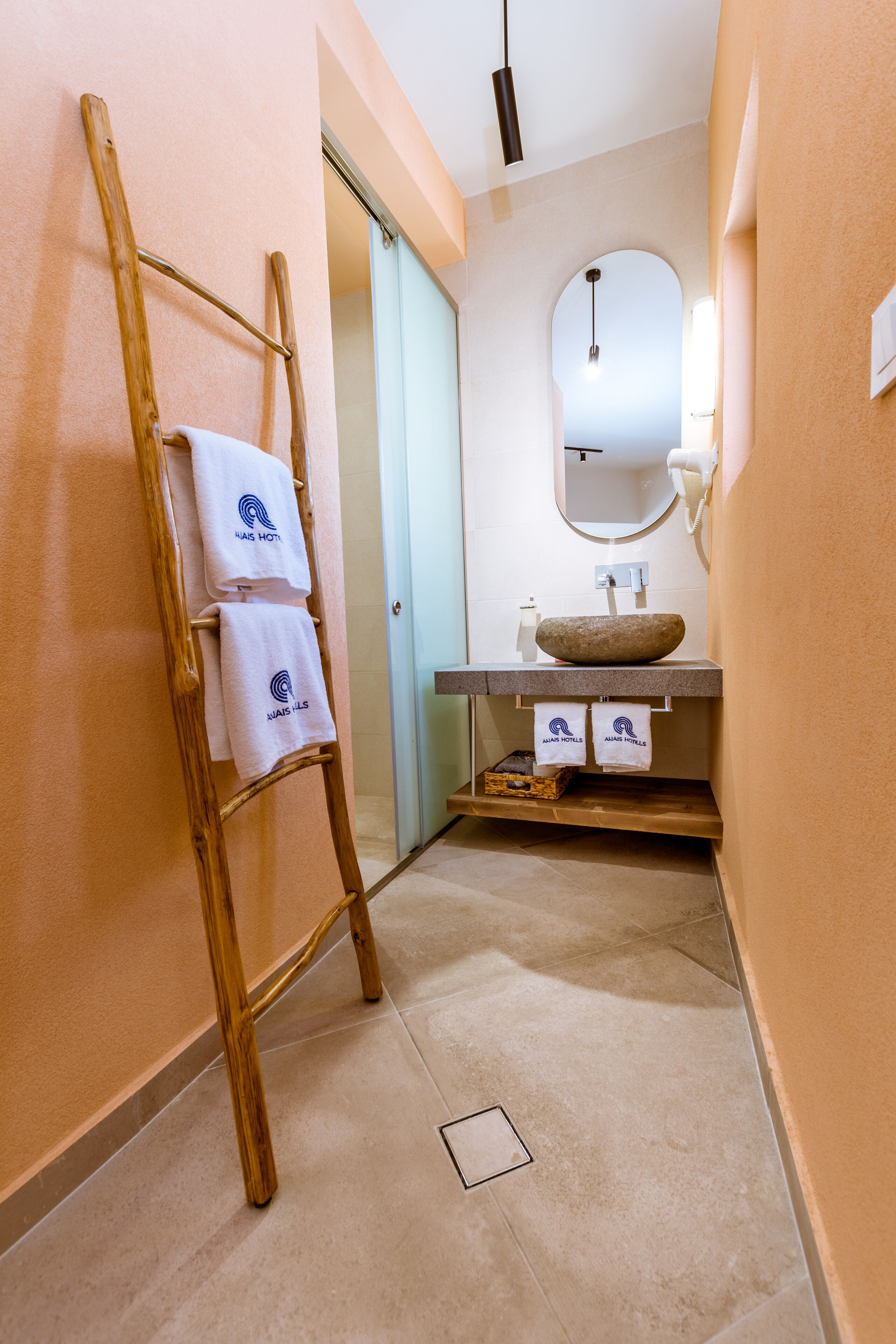 Anais Collection Hotels & Suites