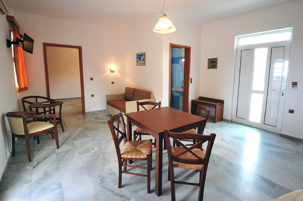 Anna-Ageliki Apartments