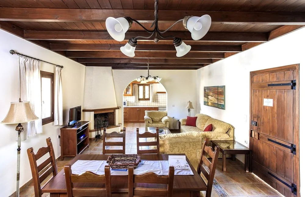 Douliana Villas