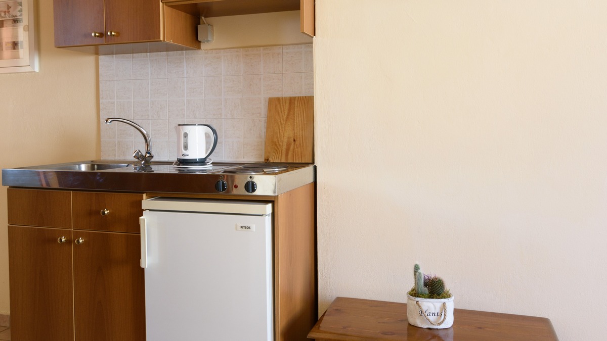 Argyro Apartments & Studios