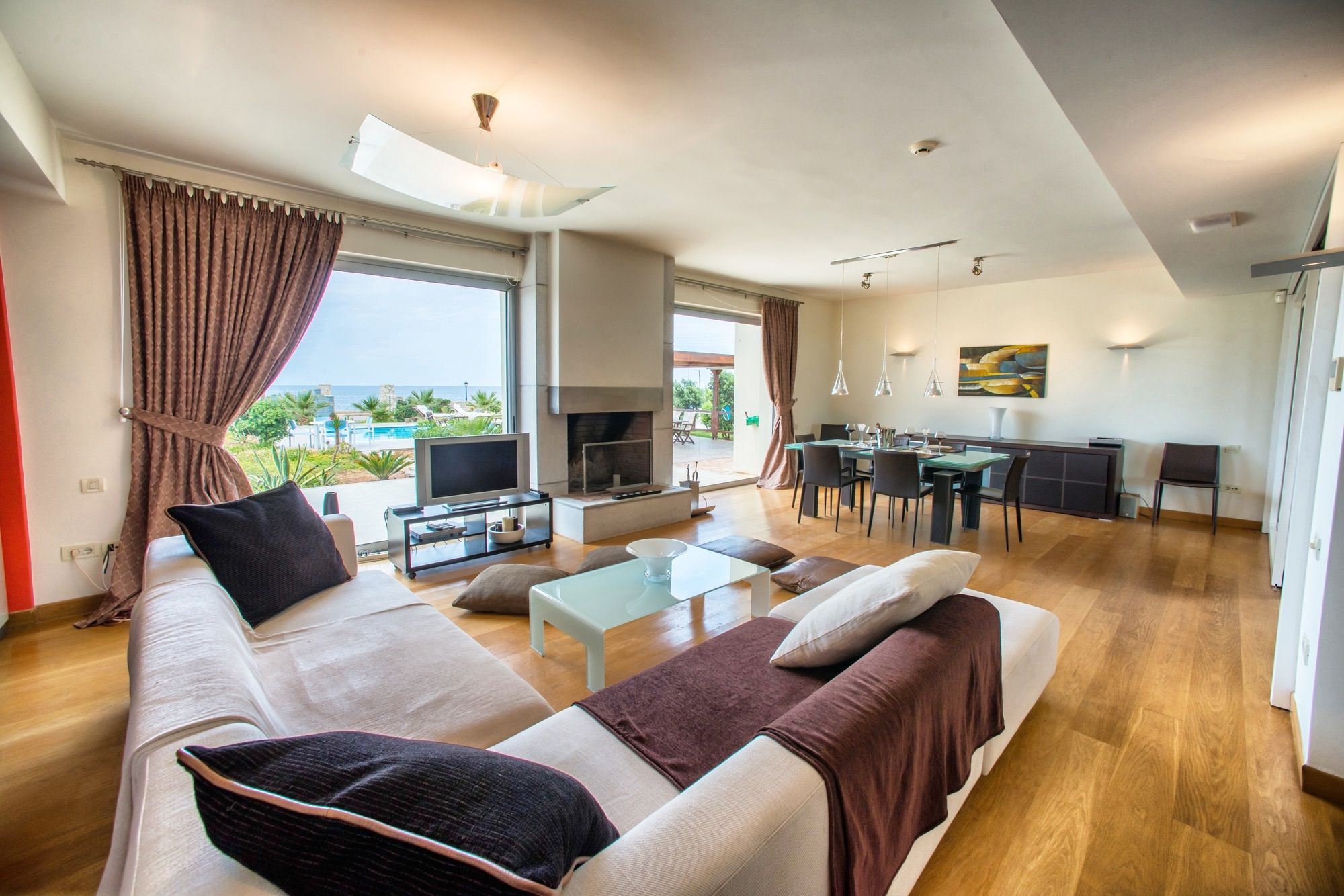 Cretan Beachfront Villas