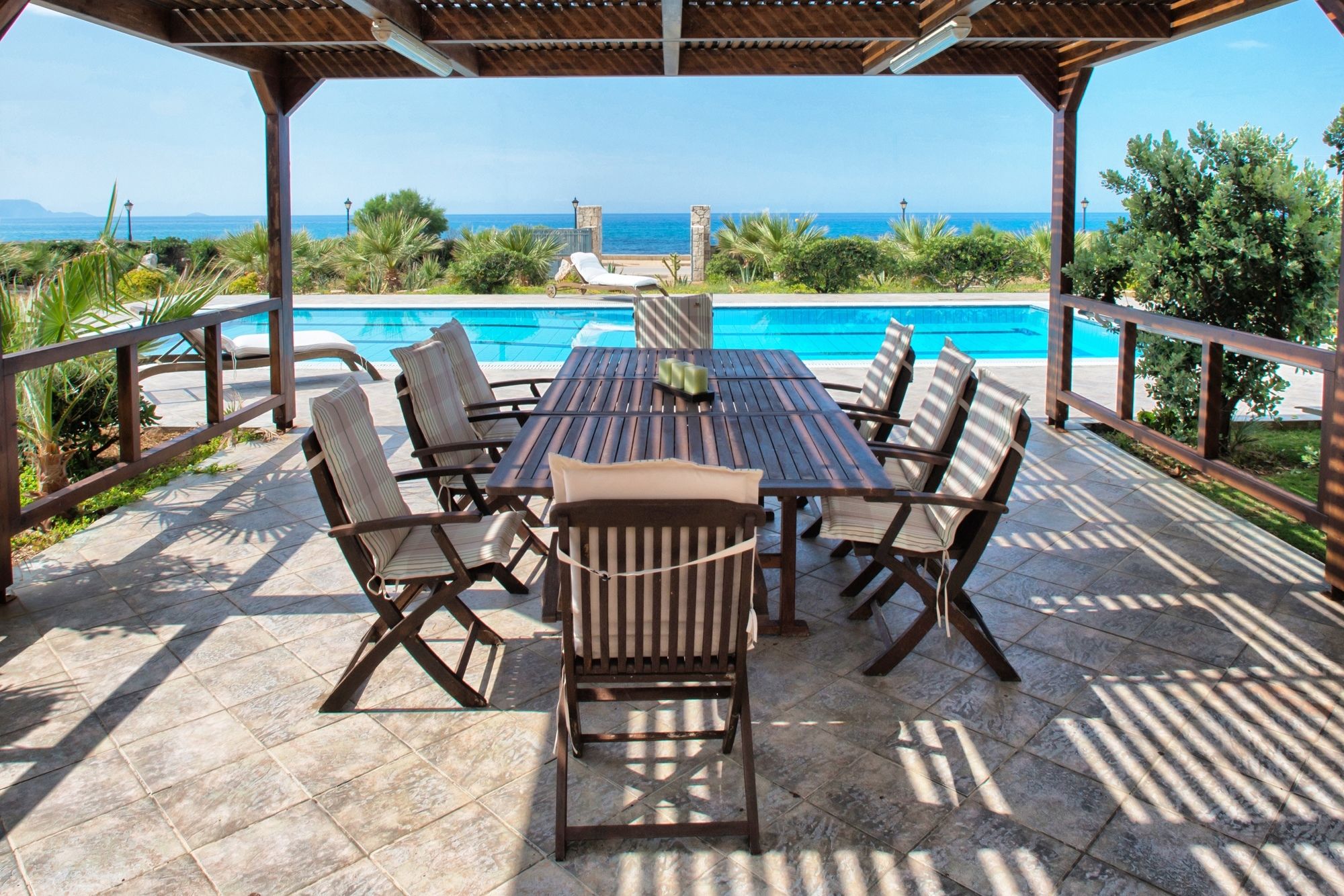 Cretan Beachfront Villas