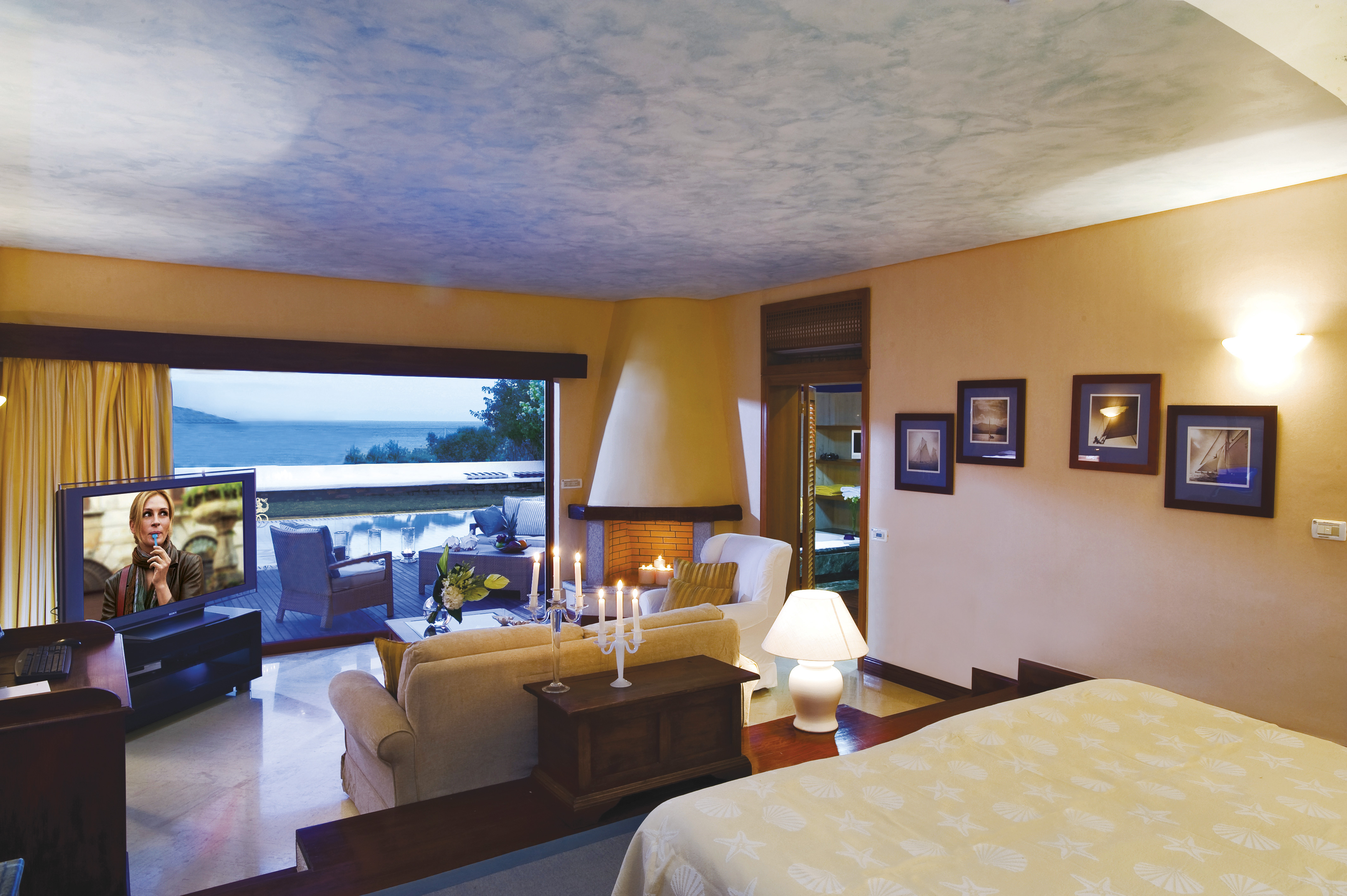 Elounda Beach Hotel & Villas