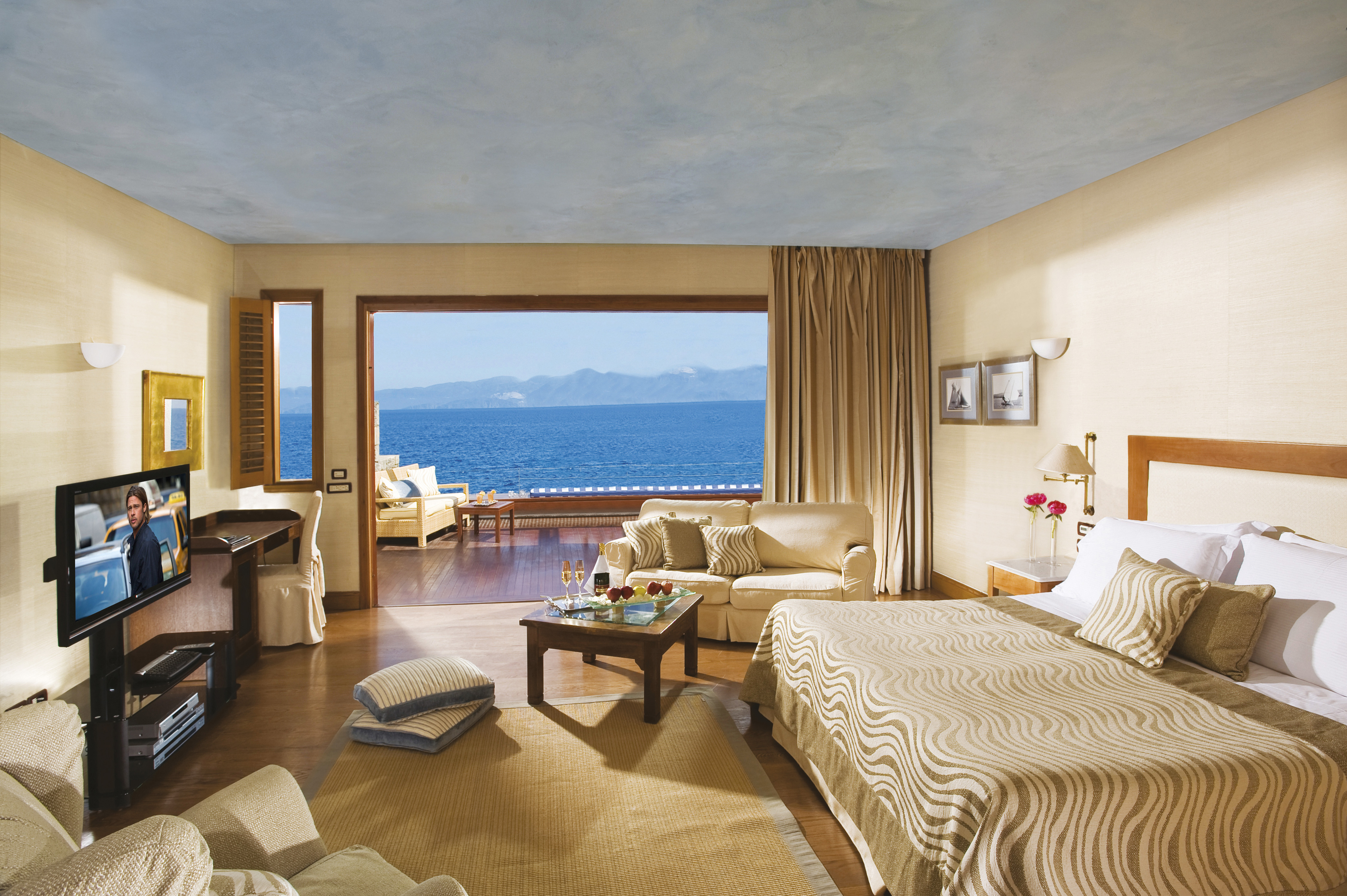 Elounda Beach Hotel & Villas