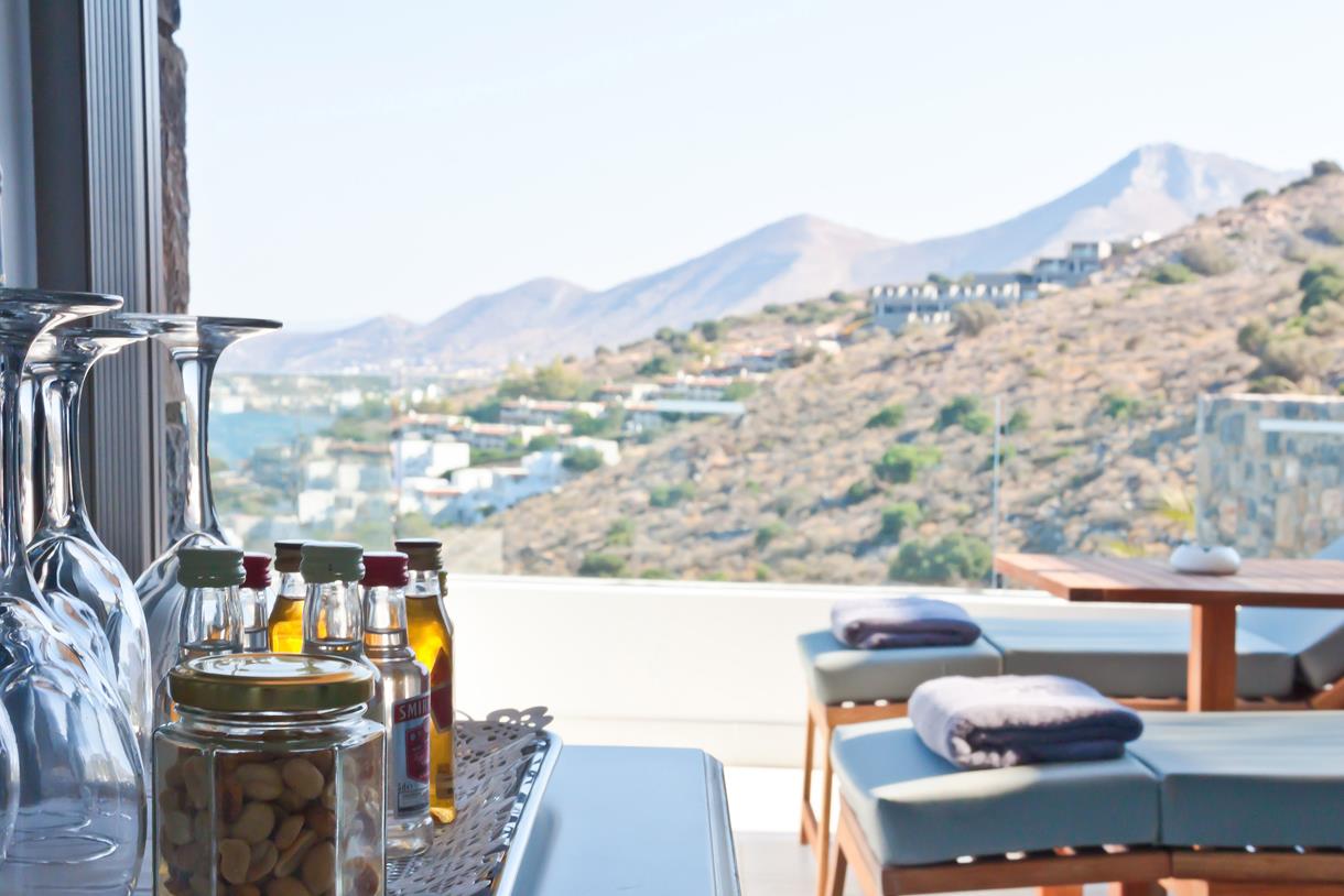 Royal Marmin Bay Boutique & Art Hotel