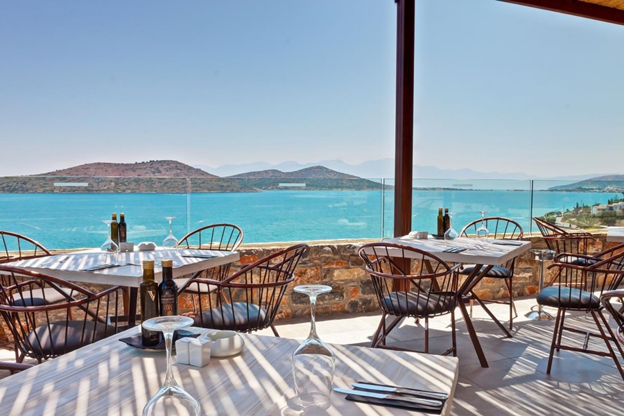 Royal Marmin Bay Boutique & Art Hotel