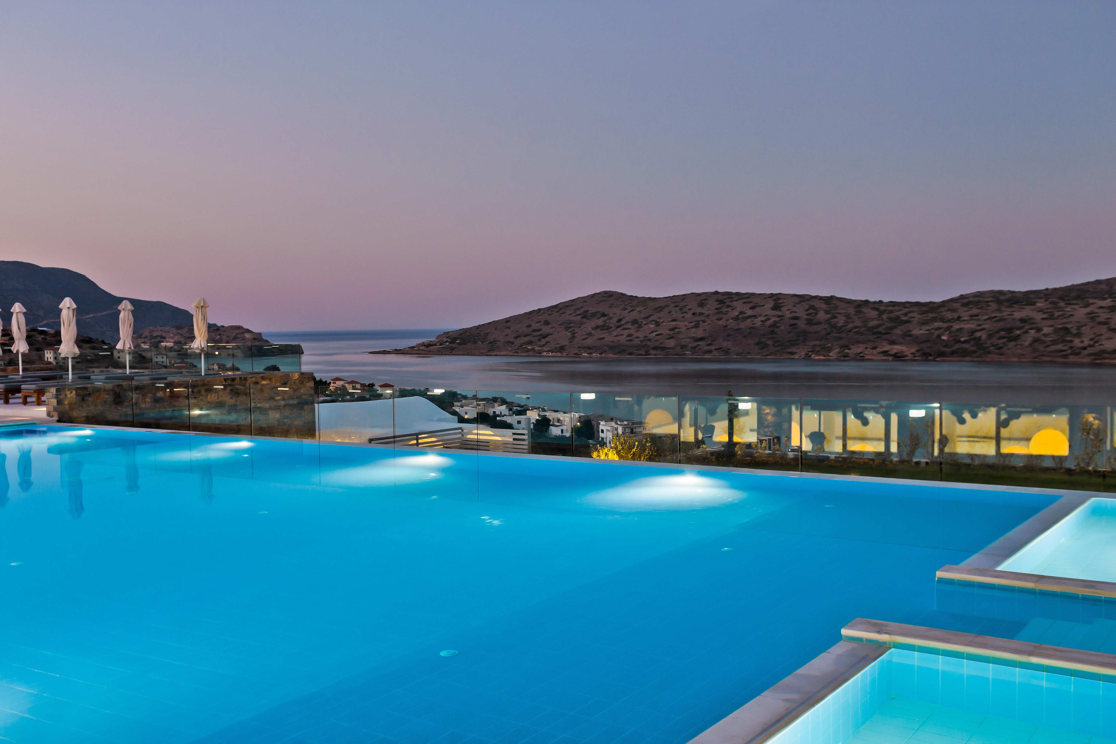 Royal Marmin Bay Boutique & Art Hotel