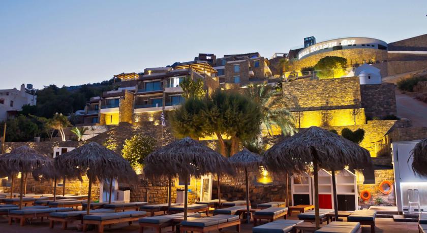 Royal Marmin Bay Boutique & Art Hotel