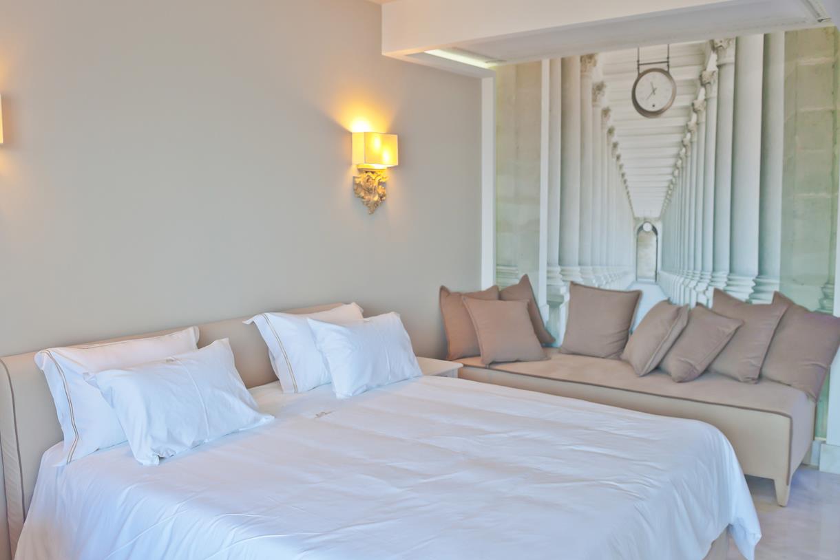 Royal Marmin Bay Boutique & Art Hotel