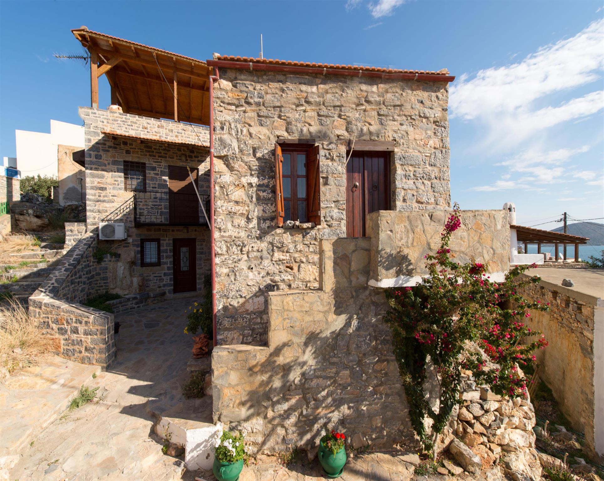 The Traditional Homes of Crete