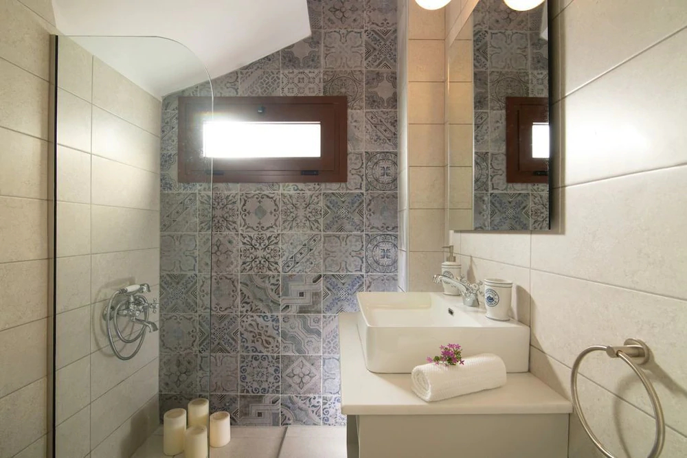Liatiko Villa Stylish hideaway with pool