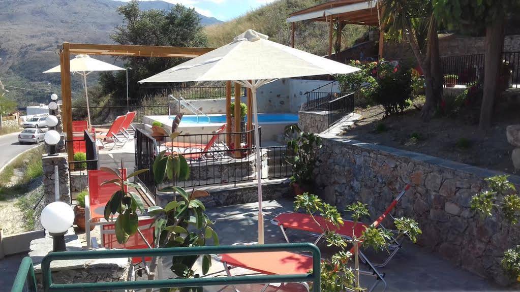 Apartment-Hotel Irida
