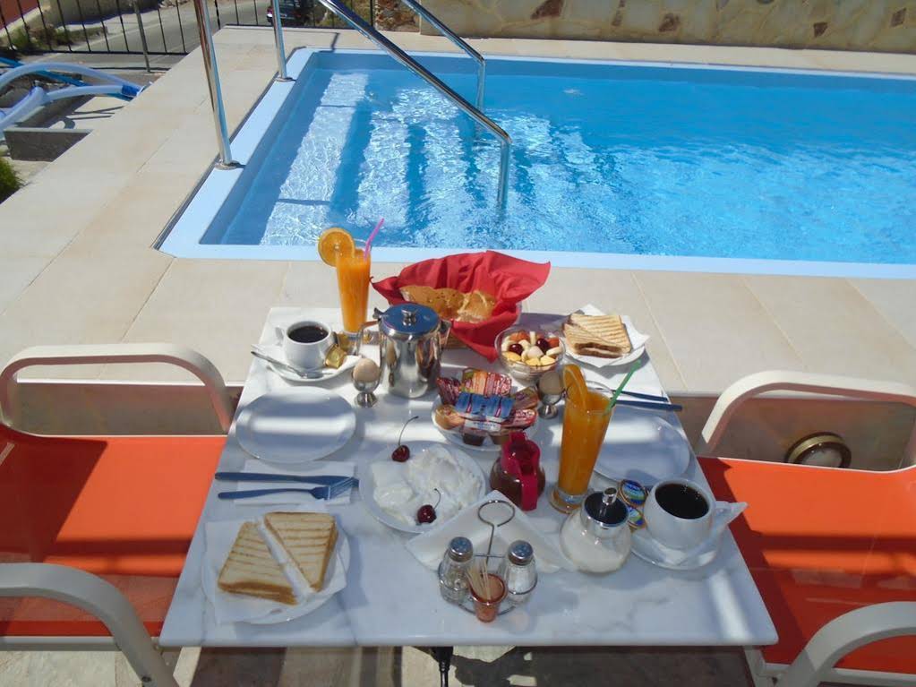 Apartment-Hotel Irida