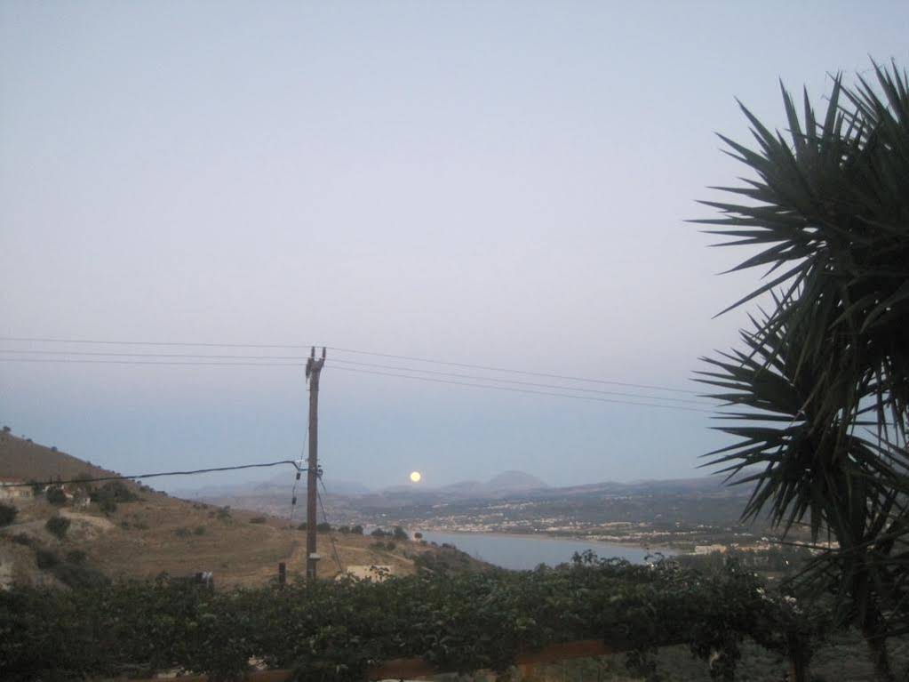 Apartment-Hotel Irida