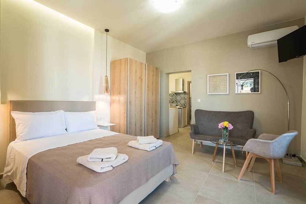 Casa D'Irene Deluxe Hotel