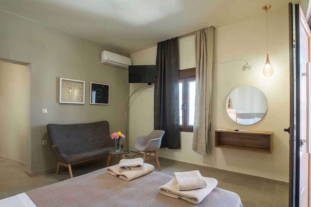 Casa D'Irene Deluxe Hotel