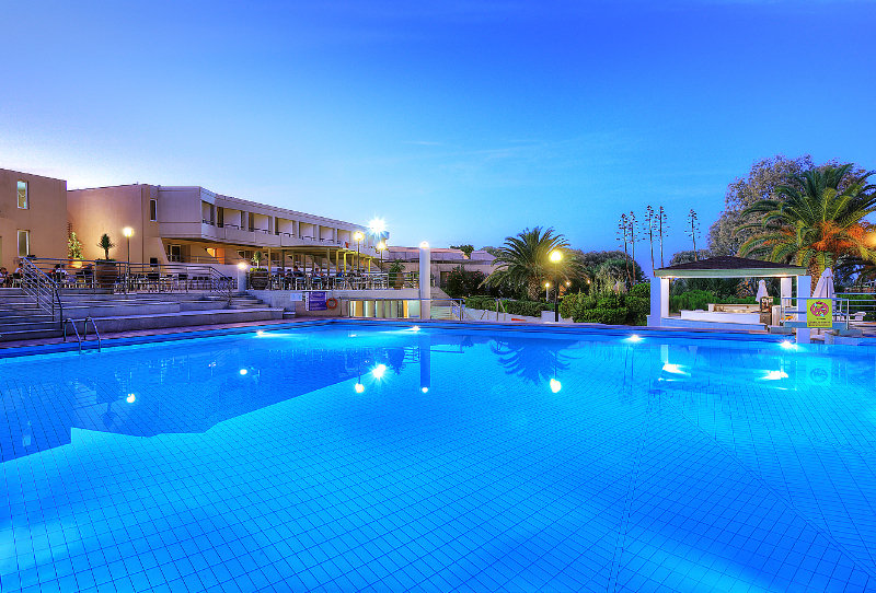 Santa Marina Resort & Spa