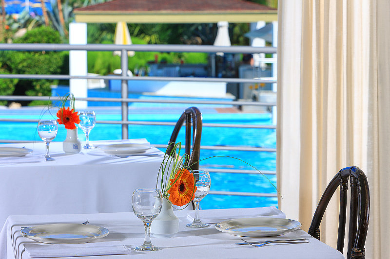 Santa Marina Resort & Spa