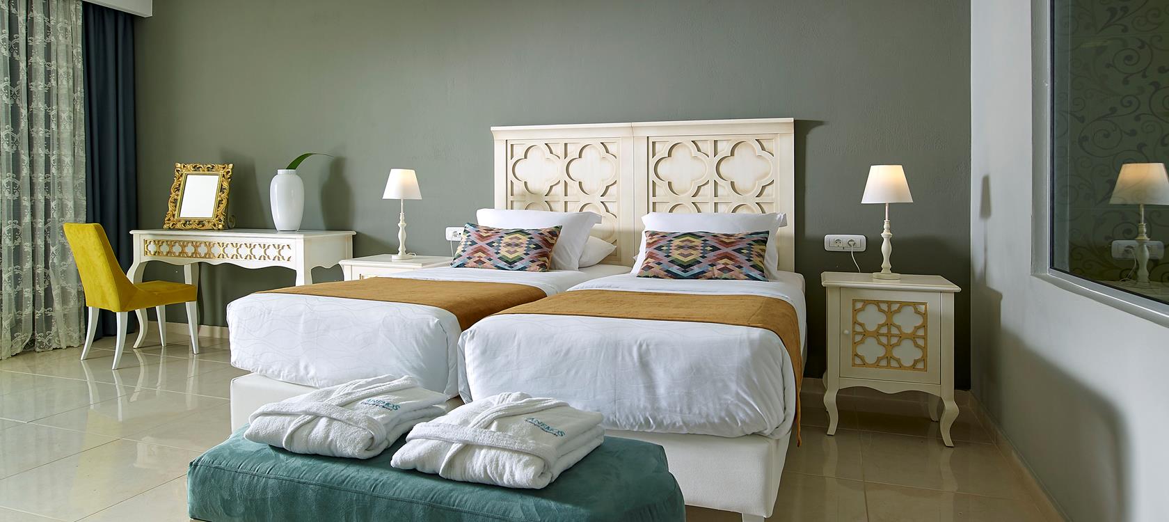Anemos Luxury Grand Resort