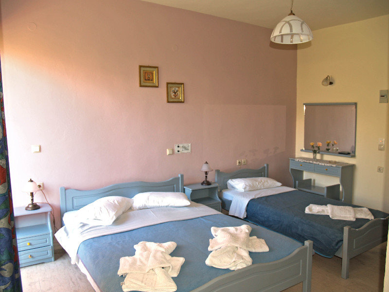 Labyrinth Hotel