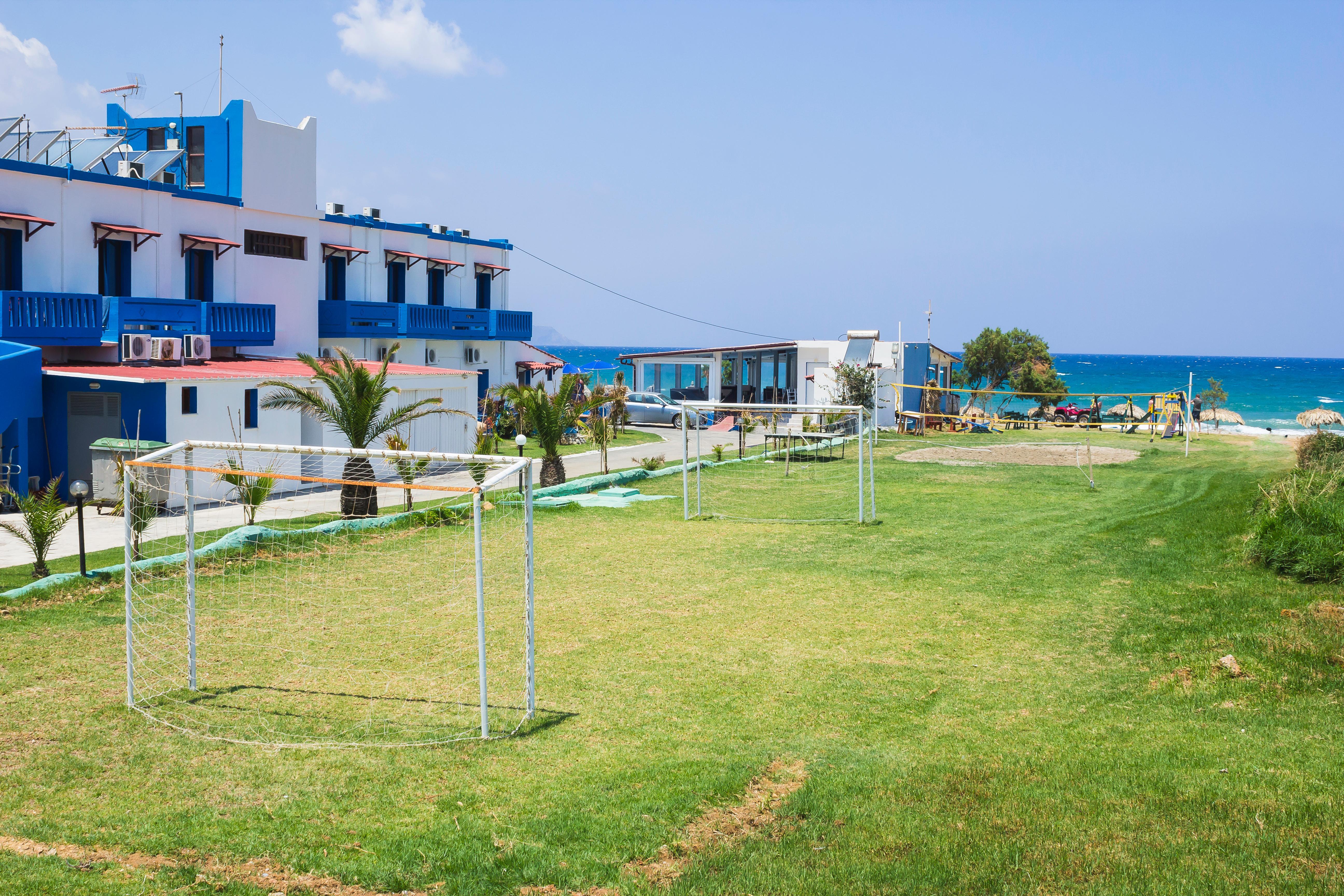 Mari Beach Hotel