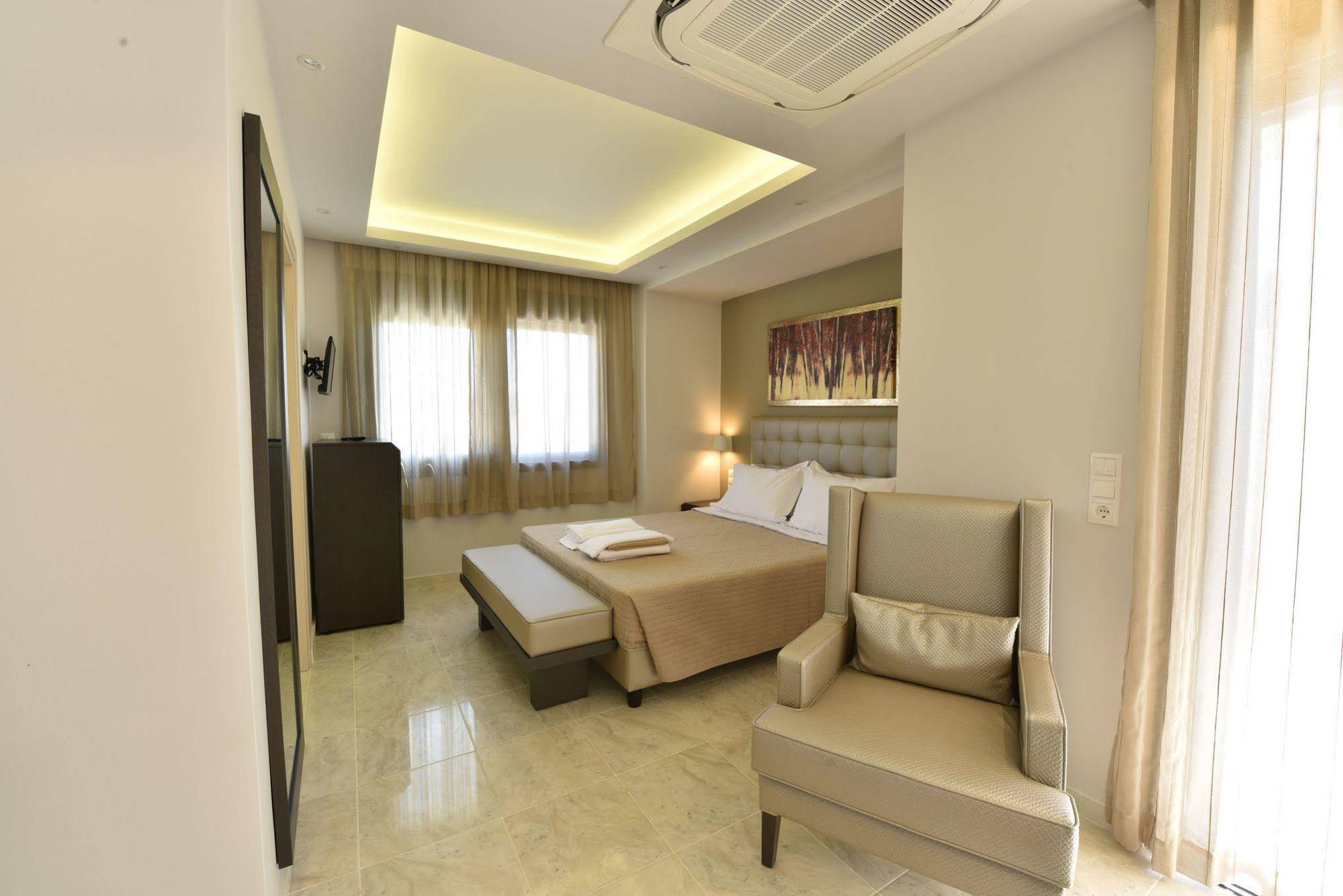 Alexander Hotel Gerakari
