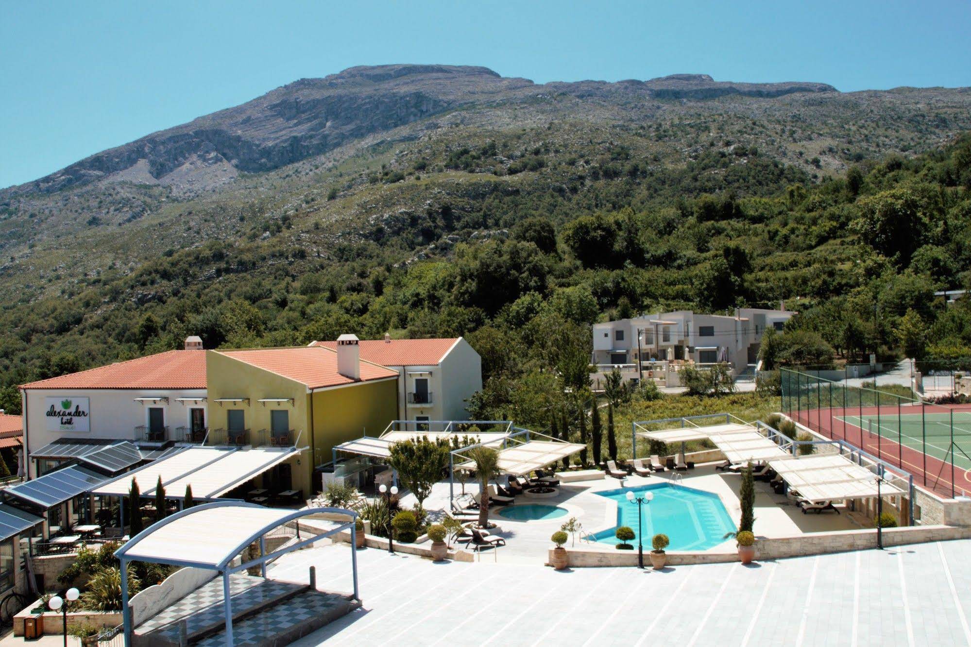 Alexander Hotel Gerakari